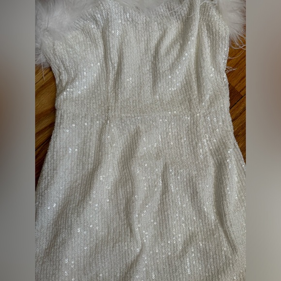 Women’s partly mini white dress - Picture 3 of 5